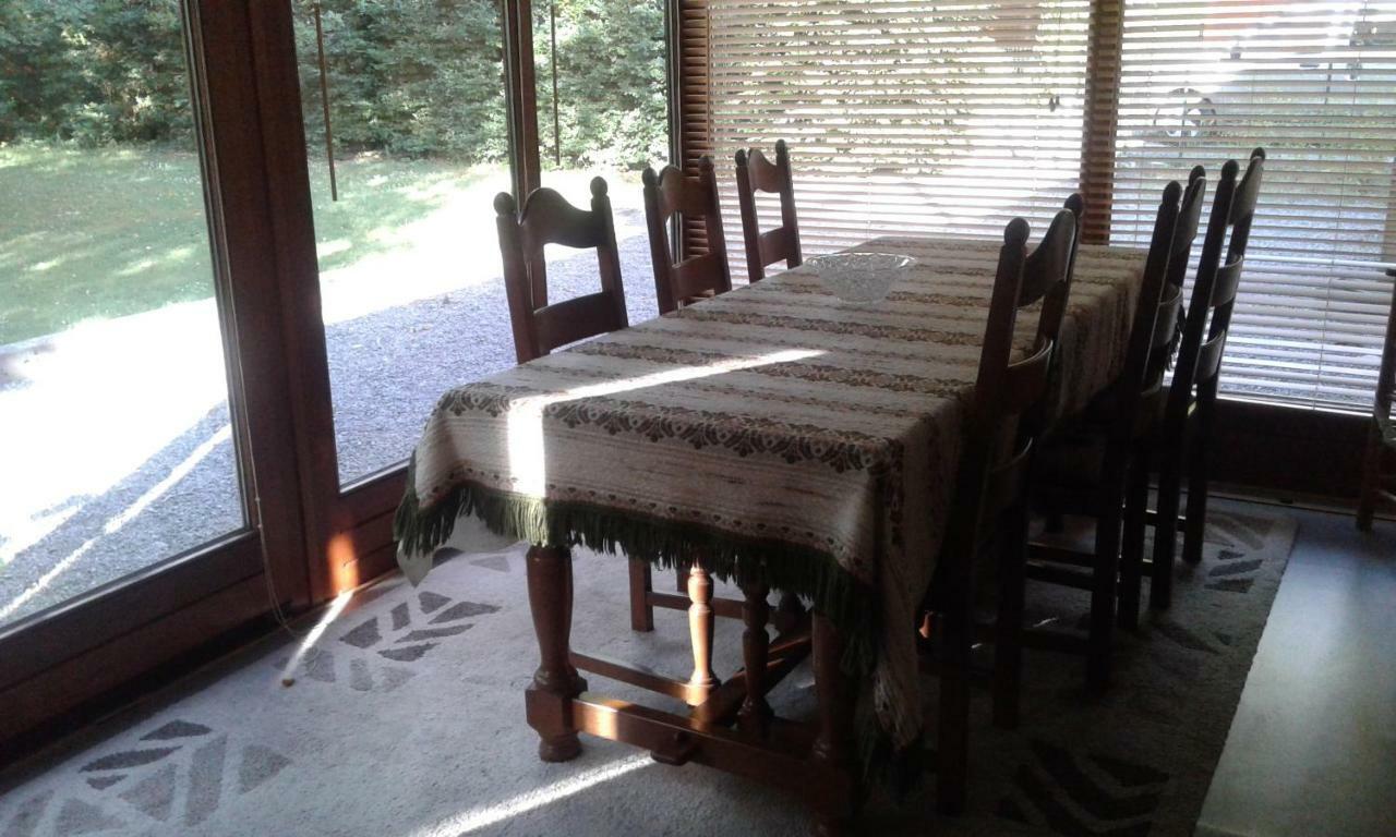 Chalet Imme Villa Resteigne Luaran gambar